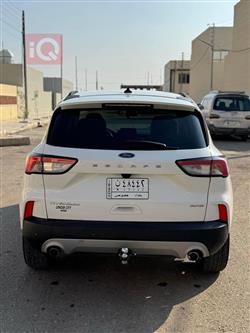فورد إسكيب